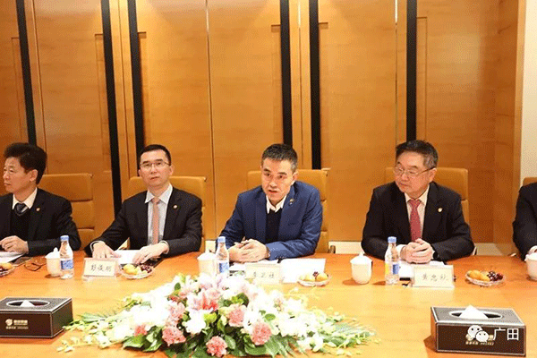 广田集团董事，执行总裁李卫社发表讲话（左三）