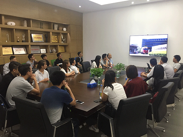 在深圳市豪迈家具集团有限公司参观学习