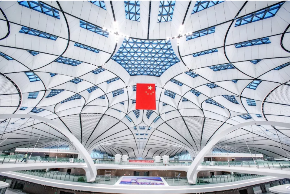 宝鹰集团热烈祝贺参建工程北京大兴国际机场正式投运！